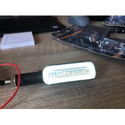 Clignotant + Feux de jour LED défilant Moto séquentielle STS4