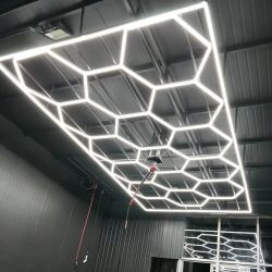 Lampes de plafond hexagonal LED 550W - Eclairage Detailing / Studio / Barber - 2m40x4m80 - Aluminium - 220V 6500K